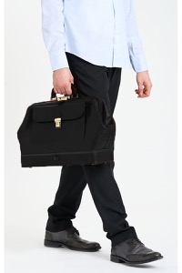 copertina di Borsa da medico in pelle modello Malpighi NERO